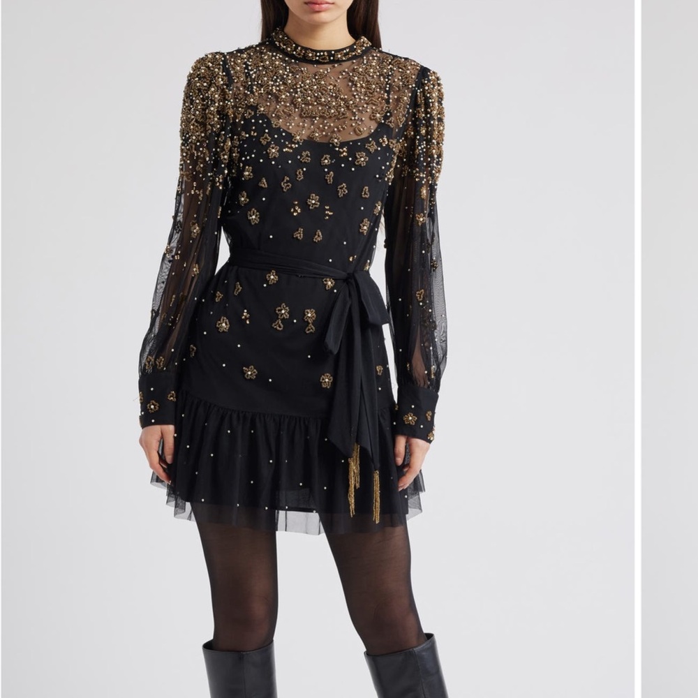 FARM Rio
Embroidered Tulle
Overlay Minidress
